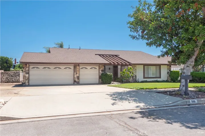 946 Coronado, Upland, California 91786