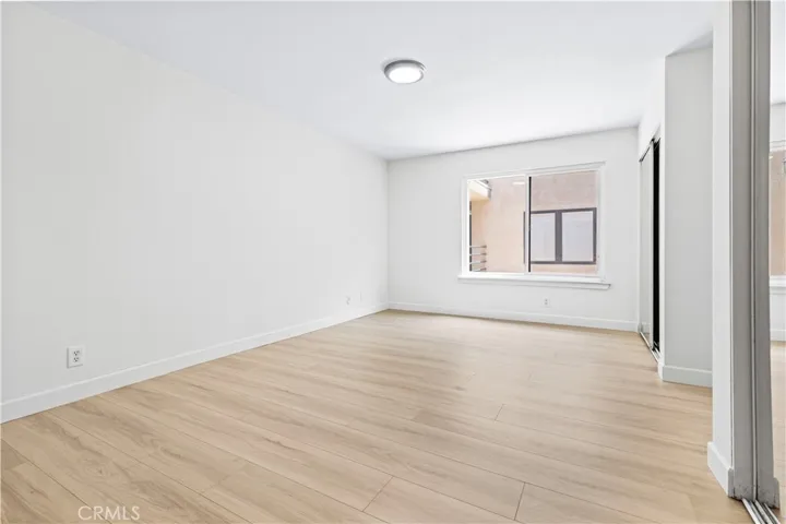 2121 Beloit Avenue 112, Los Angeles, California 90025