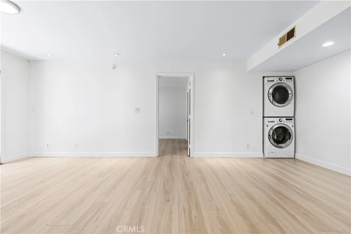 2121 Beloit Avenue 112, Los Angeles, California 90025