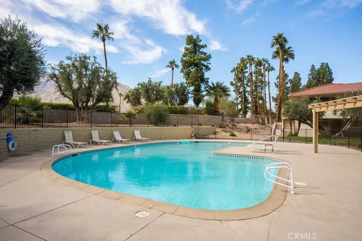 2825 N Los Felices #205 205, Palm Springs, California 92262