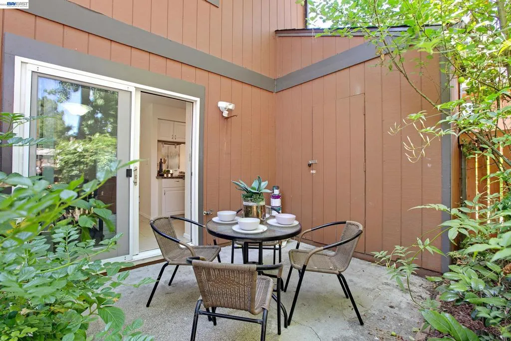 Storage closet & Side access gate