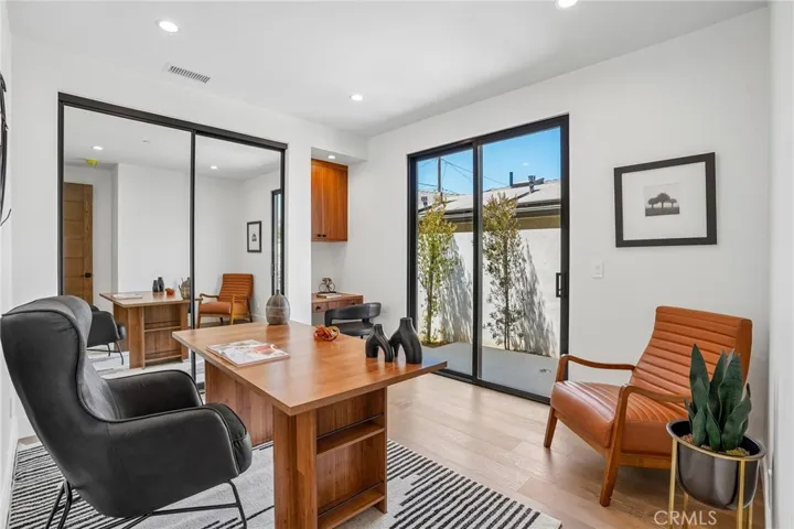 Downstairs bedroom that can be used as an office, gym or bedroom.