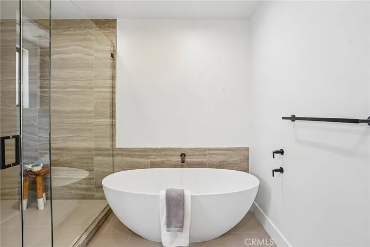 17003 Haas Avenue, Torrance, California 90504