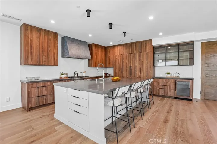 17003 Haas Avenue, Torrance, California 90504
