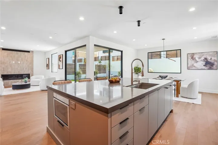 17003 Haas Avenue, Torrance, California 90504