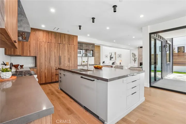 17003 Haas Avenue, Torrance, California 90504