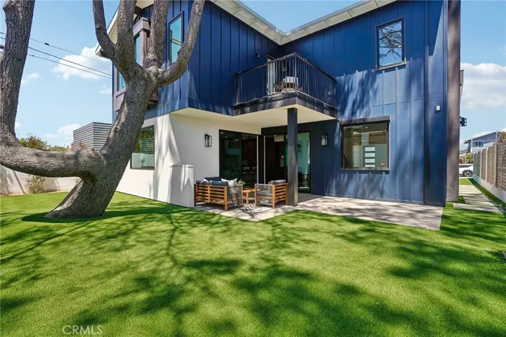 17003 Haas Avenue, Torrance, California 90504