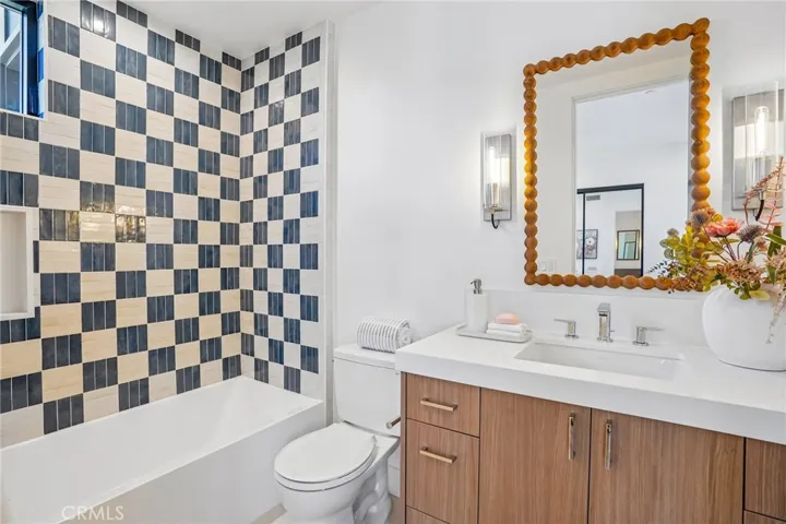 17003 Haas Avenue, Torrance, California 90504