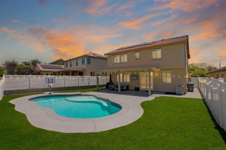 , Murrieta, California 92563