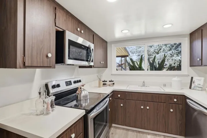 5737 Indian Avenue, San Jose, California 95123