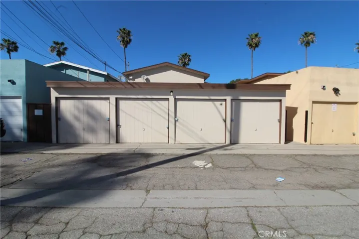 1010 E 32nd, Signal Hill, California 90755
