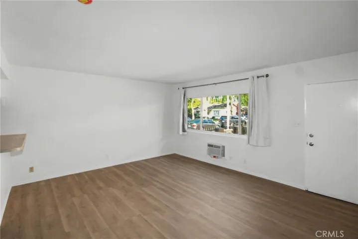 1010 E 32nd, Signal Hill, California 90755