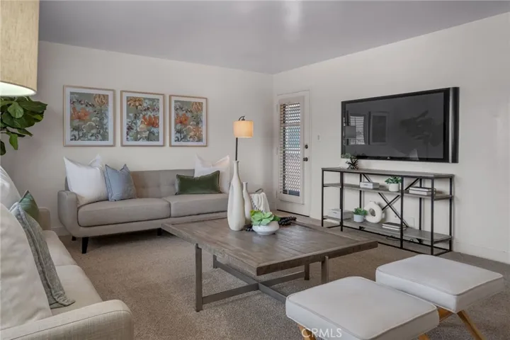8534 Phlox Drive, Buena Park, California 90620