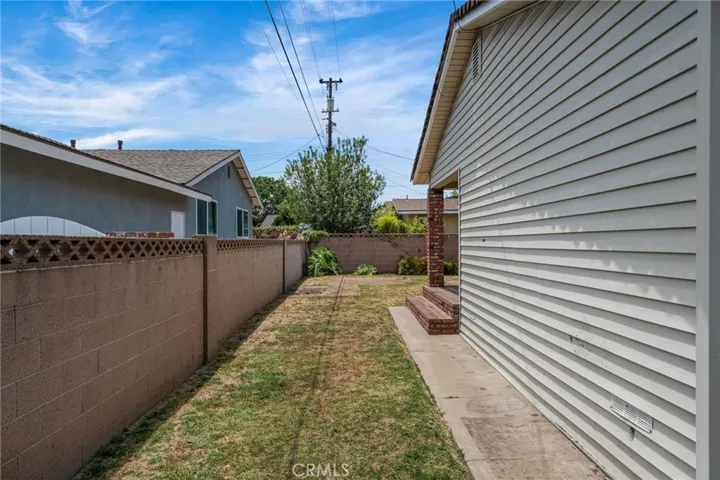 8534 Phlox Drive, Buena Park, California 90620