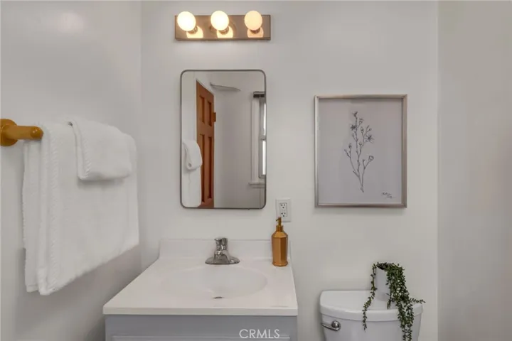8534 Phlox Drive, Buena Park, California 90620