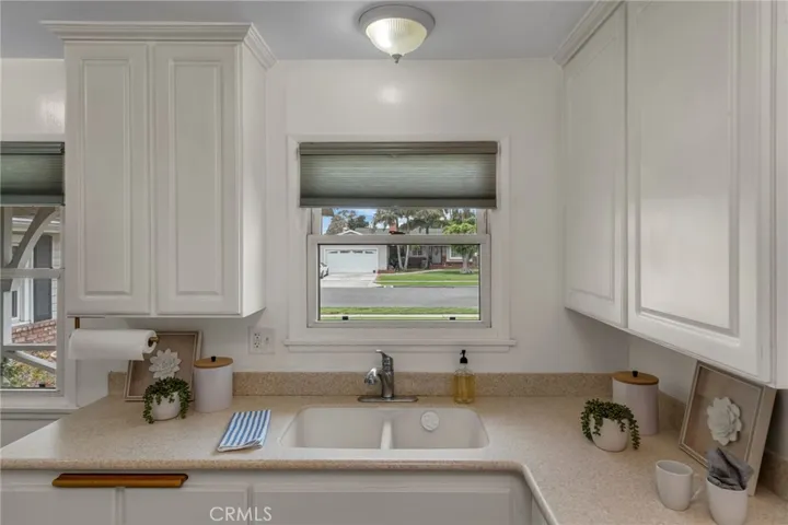 8534 Phlox Drive, Buena Park, California 90620