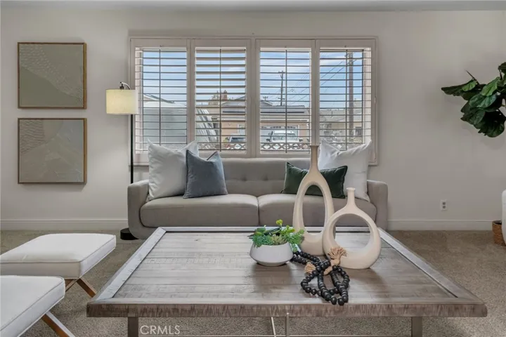 8534 Phlox Drive, Buena Park, California 90620