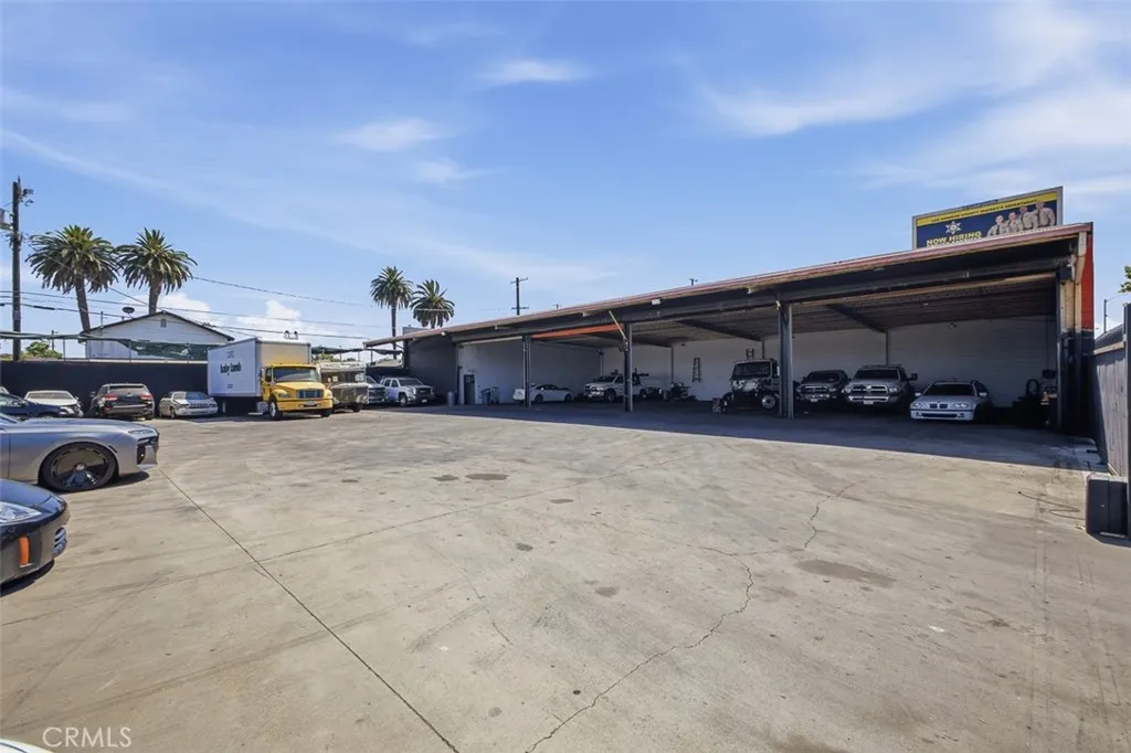 818 828 E Manchester Avenue, Los Angeles, California 90001 — photo 4