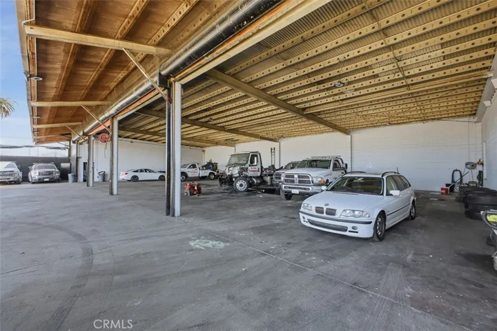 818 828 E Manchester Avenue, Los Angeles, California 90001