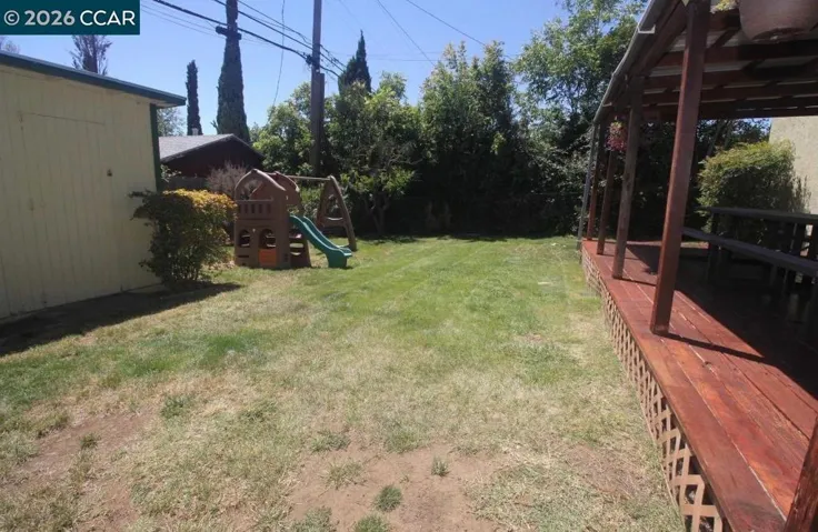 Well Groomed Yard!