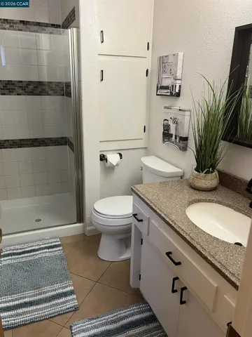 Upgraded Bath!