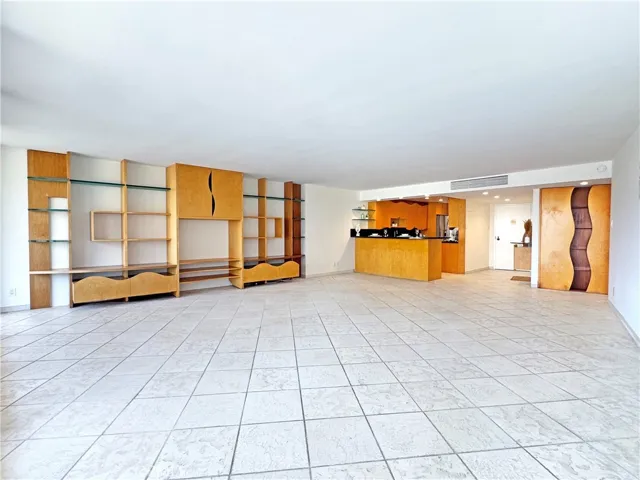 Living Room towards Kitchen