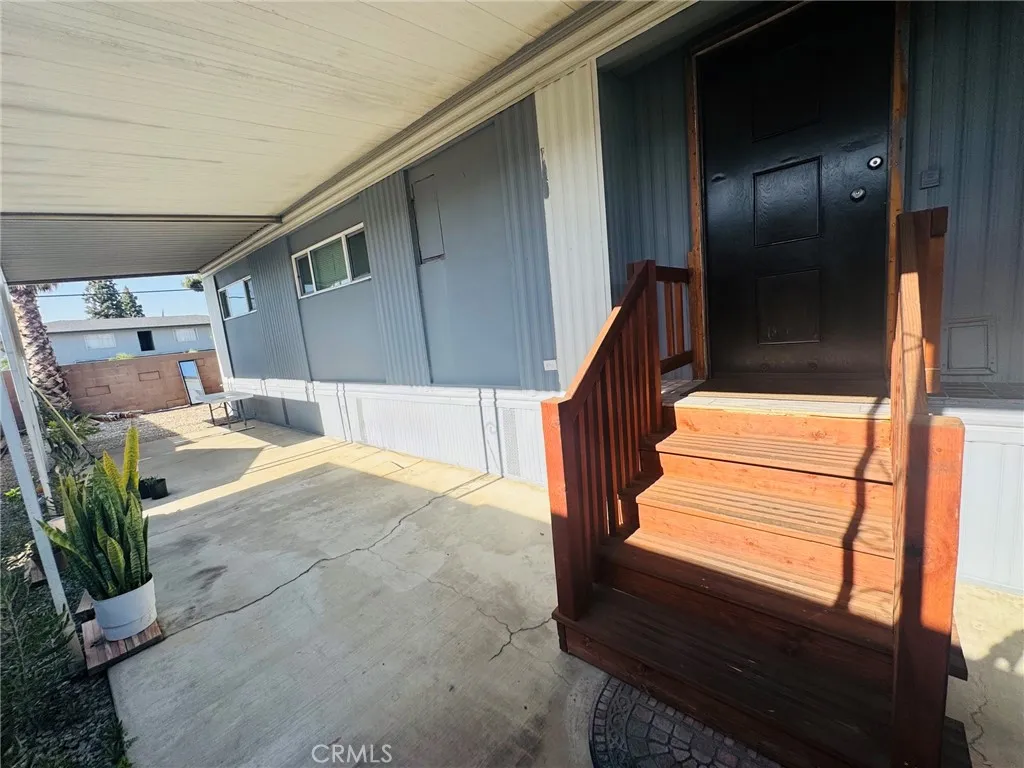 46 Roud Table Drive, Riverside, California 92507 — photo 4