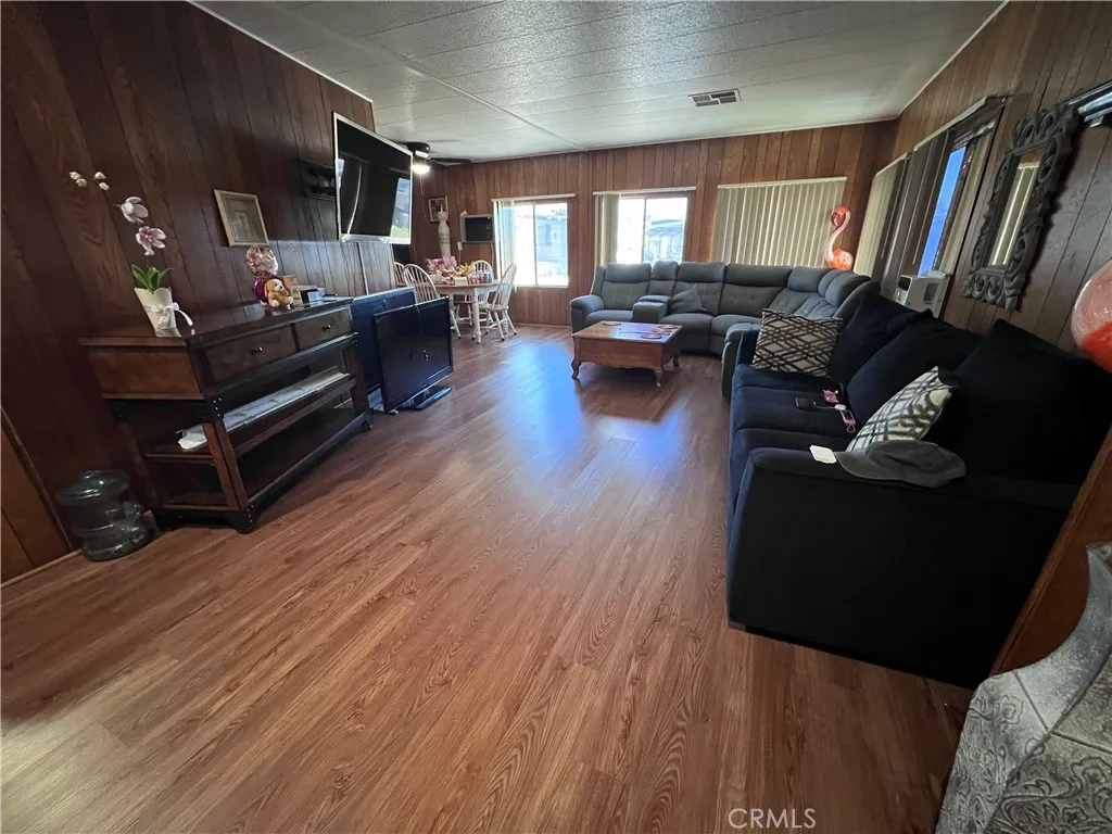 46 Roud Table Drive, Riverside, California 92507 — photo 5