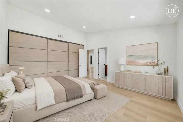 Digitally Staged. Furniture and décor shown are for illustrative purposes only and are not included in the sale.