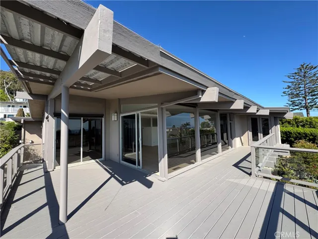364 Ledroit Street, Laguna Beach, California 92651
