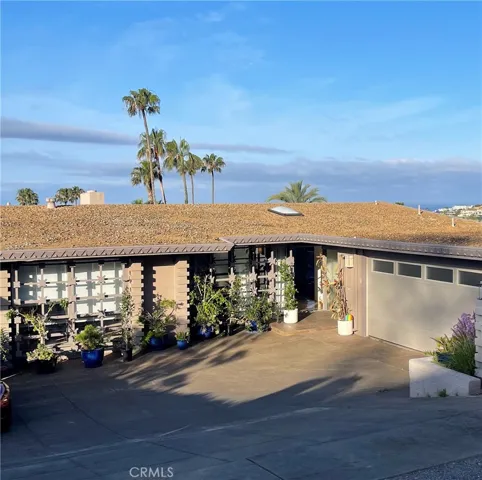 364 Ledroit Street, Laguna Beach, California 92651
