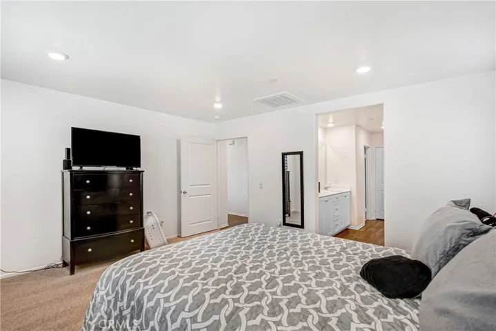 584 Directo, San Jacinto, California 92583
