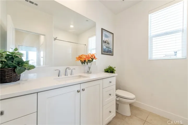 243 Yerba, Irvine, California 92618