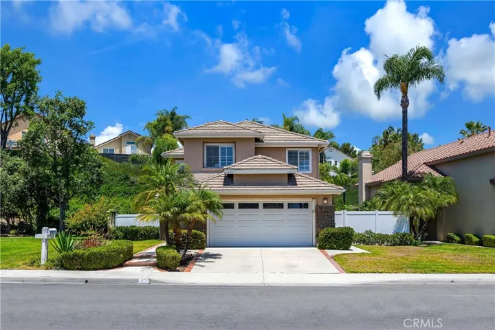 23 Galeana, Lake Forest, California 92610