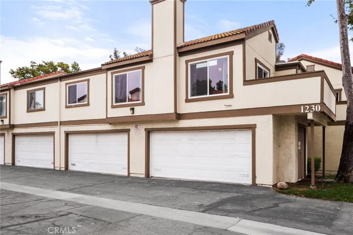 1230 S Cypress Avenue F, Ontario, California 91762