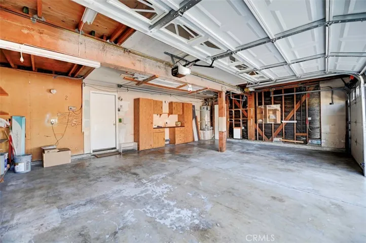 3 car garage