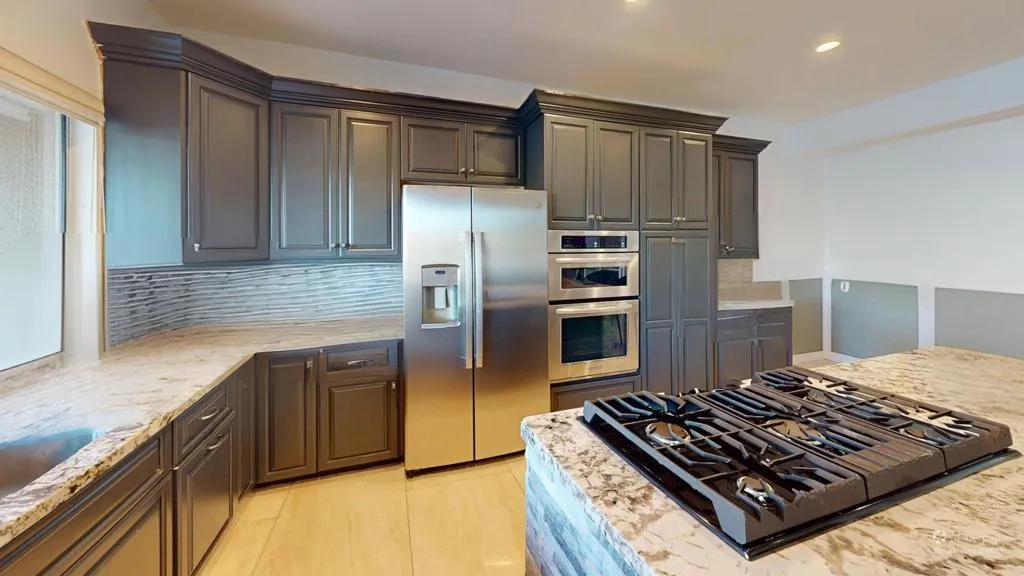30-Lake-Shore-Dr-6-19-26-Kitchen-Defurni