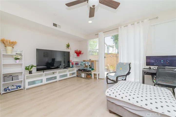 11450 Church Street 48, Rancho Cucamonga, California 91730