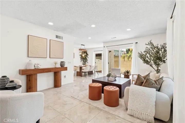 7750 Bolsa Avenue 28, Midway City, California 92655
