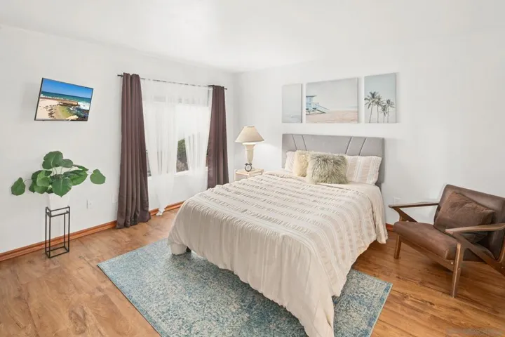 6433 La Paloma St, Carlsbad, California 92009