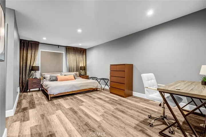 6512 Coldwater Canyon Avenue, Valley Glen, California 91606