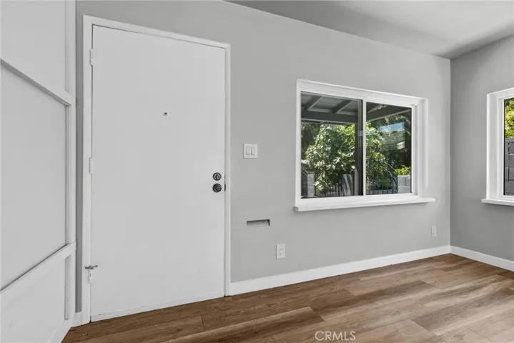 6512 Coldwater Canyon Avenue, Valley Glen, California 91606