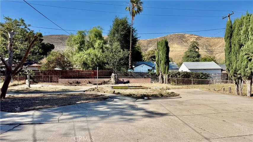 1276 W 31st, San Bernardino, California 92405