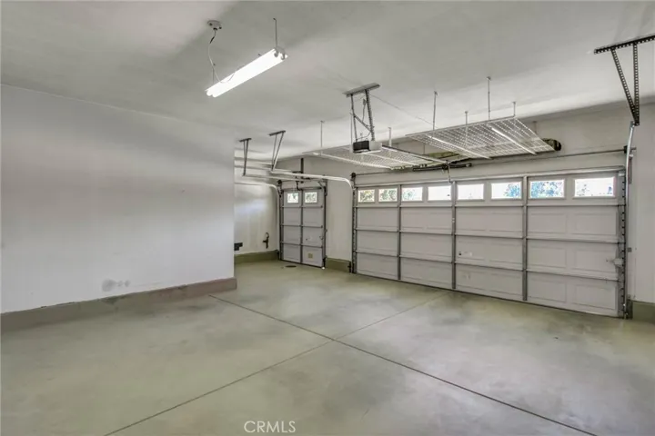 Oversized Garage with Golf Cart Bay