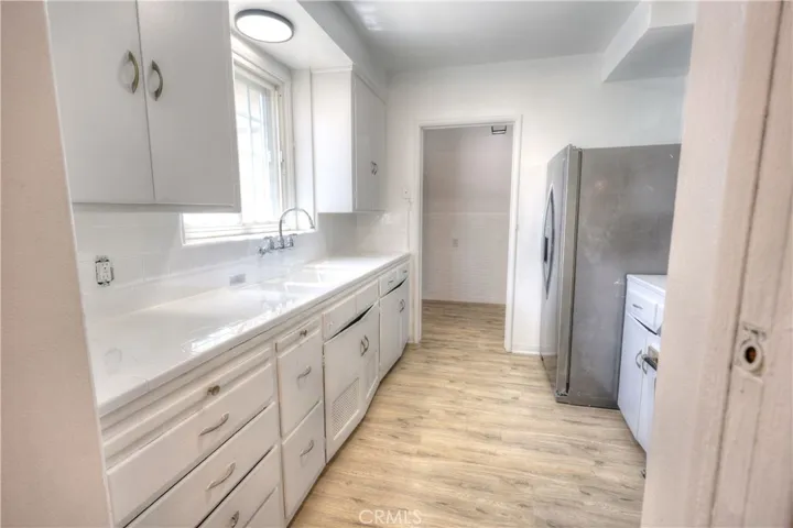 8725 S Gramercy Place, Los Angeles, California 90047