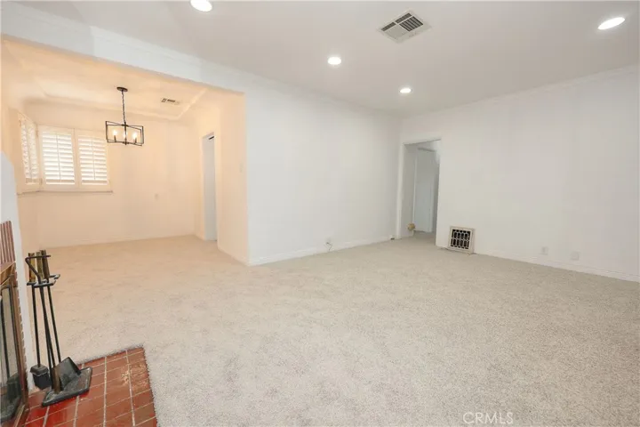 8725 S Gramercy Place, Los Angeles, California 90047