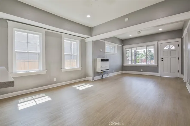 1471 E 41st, Los Angeles, California 90011