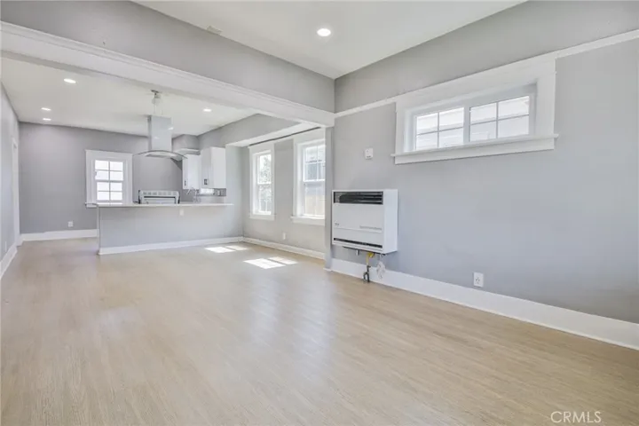 1471 E 41st, Los Angeles, California 90011