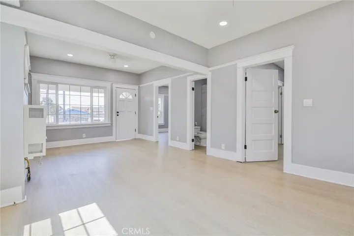 1471 E 41st, Los Angeles, California 90011