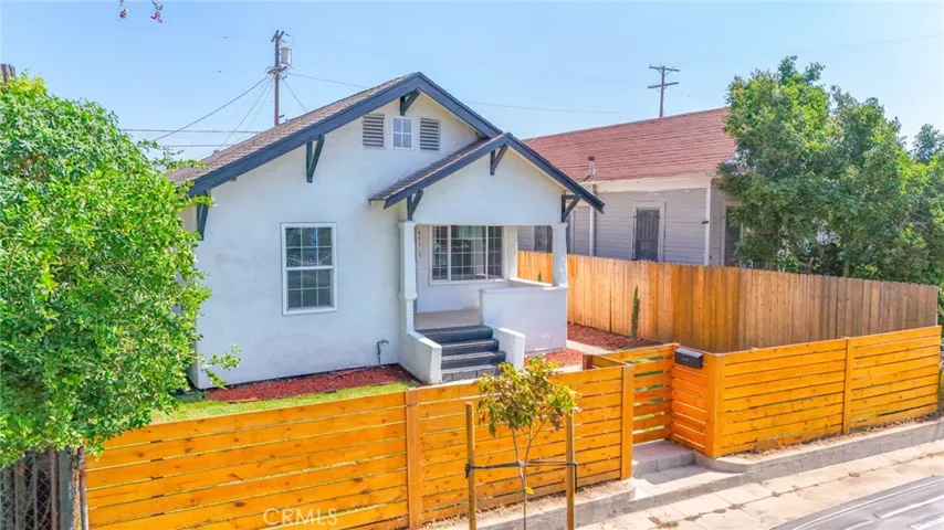 1471 E 41st, Los Angeles, California 90011